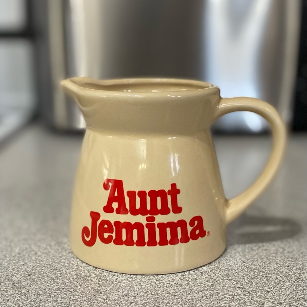 Aunt Jemima Syrup Pitcher
